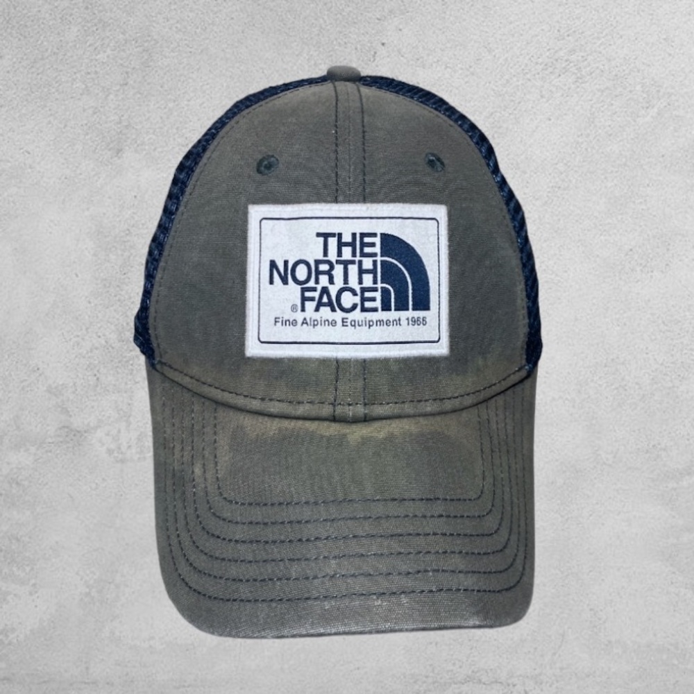 The North Face Trucker Hat